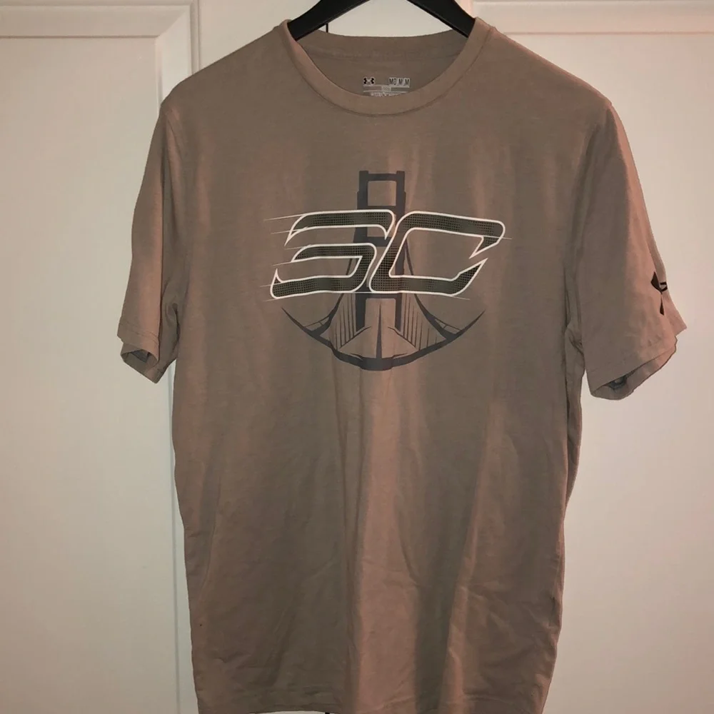 Mens UA short sleeve T - Picture 1 of 5